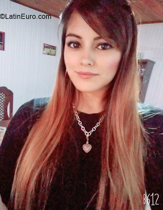 Date this tall Argentina girl Valentina from Bueno Aires AR753