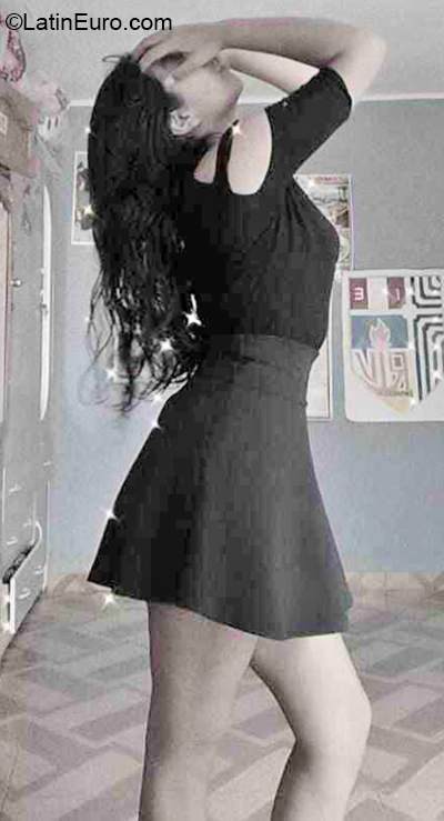 Date this lovely Peru girl Estefany from Arequipa PE1911