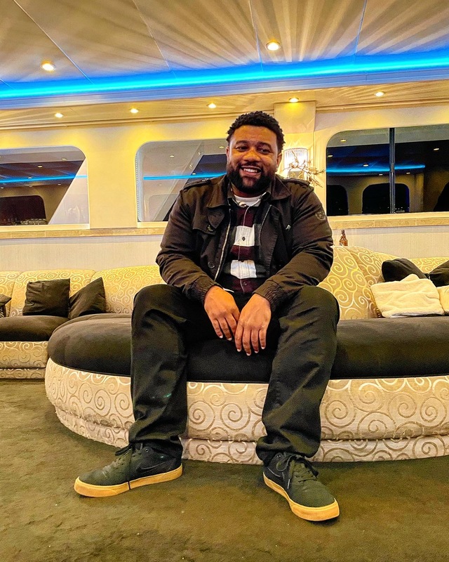 Date this hot United States man Erik from Los Angeles US21407