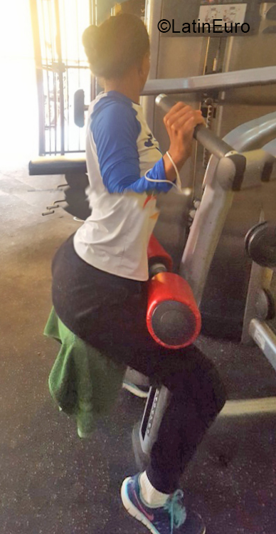 Date this beautiful Dominican Republic girl Lucia from Santo Domingo DO55579