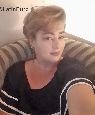 Date this athletic Brazil girl Dila from Itai BR11480