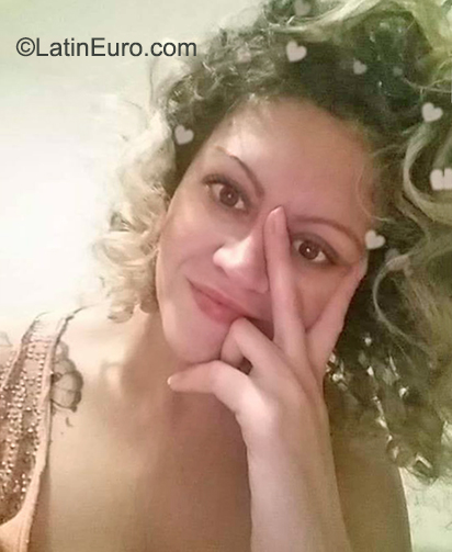 Date this hard body Brazil girl Vanessa Cirilo from Itu BR11509