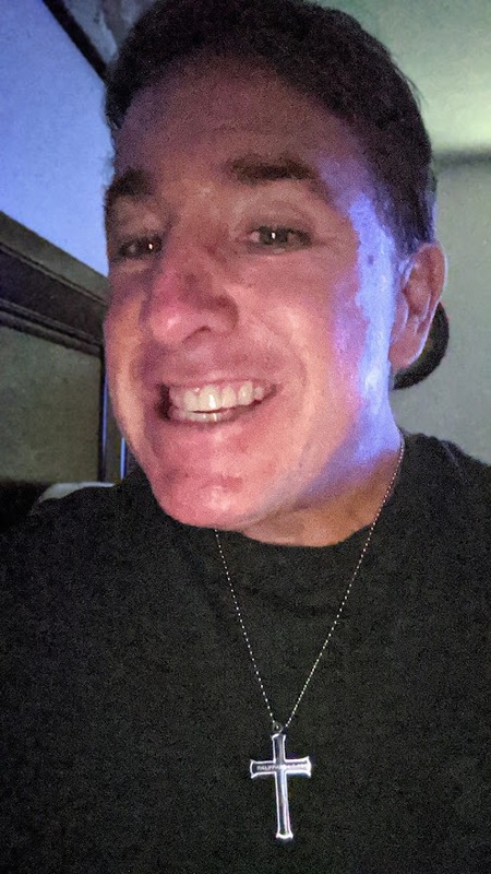 Date this attractive United States man Charlie70 from Philadelphia US21509