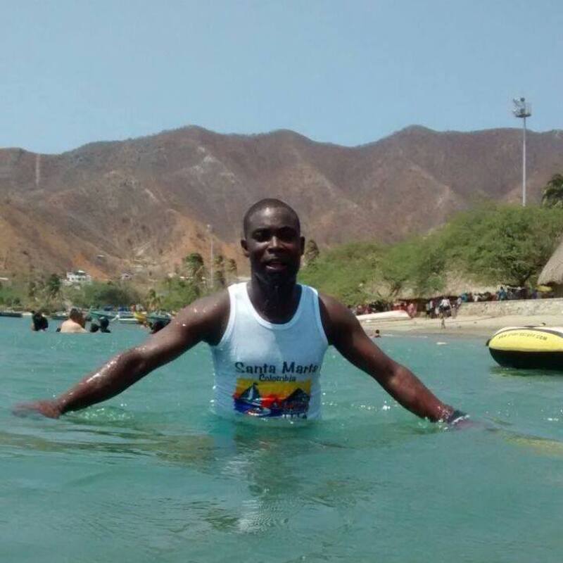 Date this beautiful United States man Reginald from Brownsburg US21515