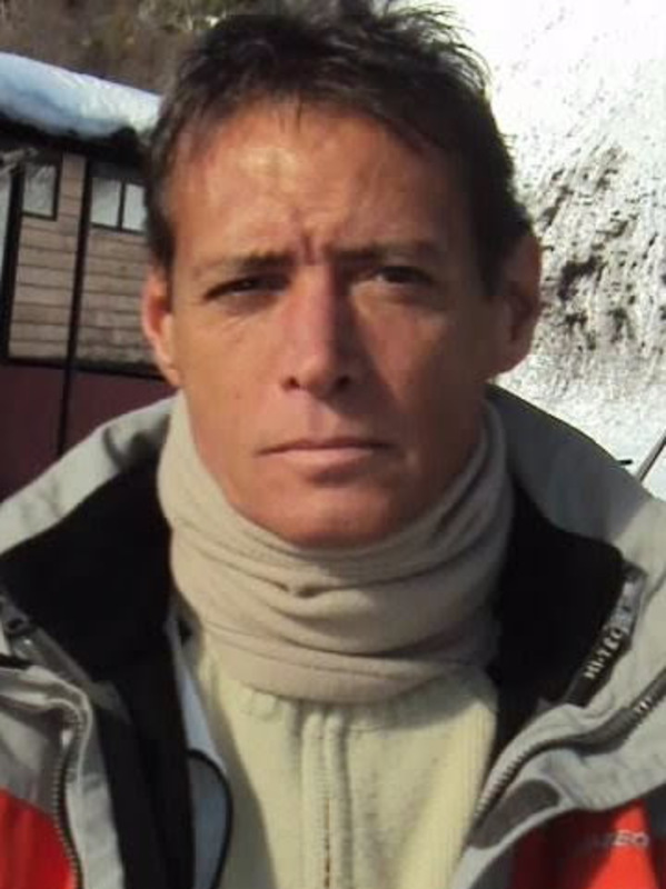 Date this happy Argentina man Claudio from Buenos Aires AR828