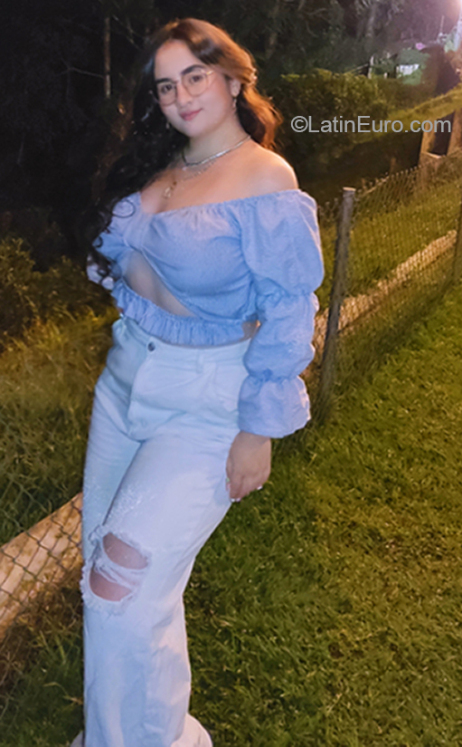 Date this georgeous Colombia girl Zashia from Medellin CO31278