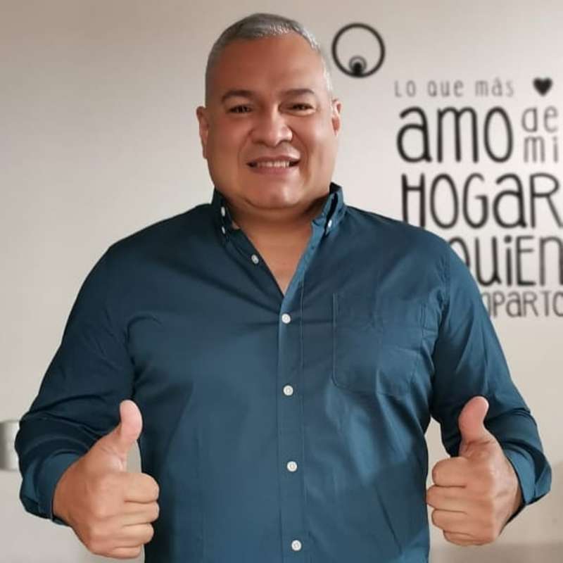 Date this funny Chile man Vicente from Chile CL310