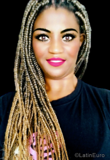 Date this tall Brazil girl Mari from Muriae BR11727