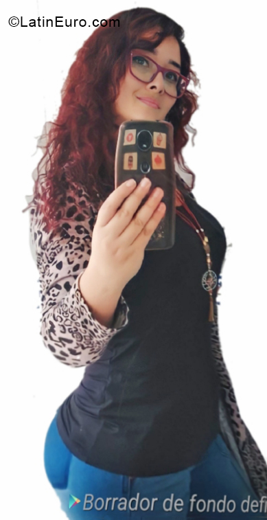 Date this gorgeous Colombia girl Marcela from Cali CO31498