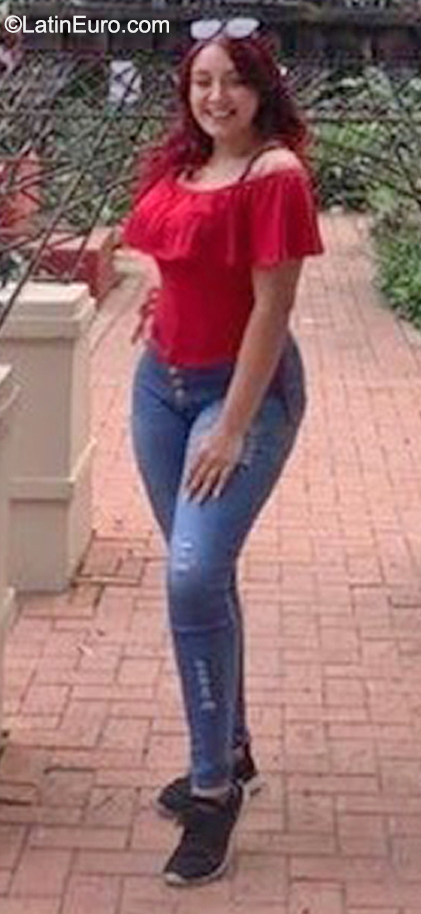 Date this fun Bolivia girl Fecy from Santa Cruz BO138