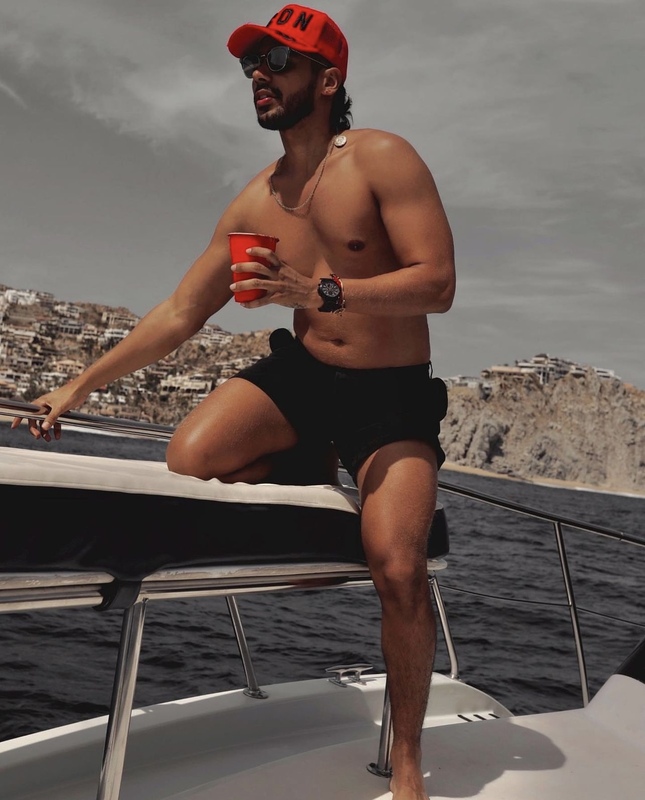 Date this athletic Colombia man David from Medellin CO31635