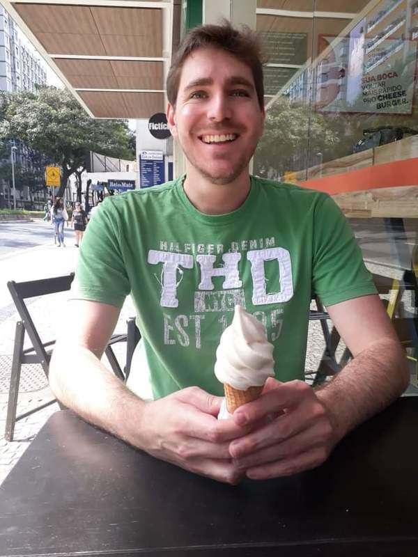 Date this nice looking Brazil man Lus Eduardo from Juiz De Fora BR11823