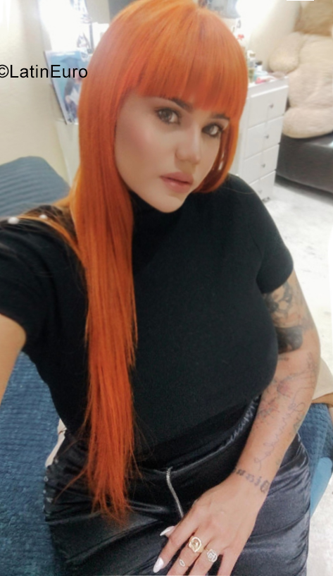 Date this sensual Colombia girl Pahola from Medellin CO31698