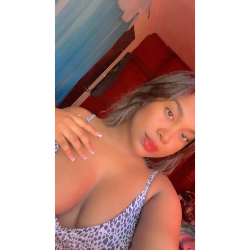 Date this funny Dominican Republic girl Katherine from Santo Domingo DO40808