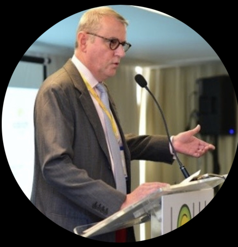 Date this funny United Kingdom man GentlemanJules from Tetbury GB1051