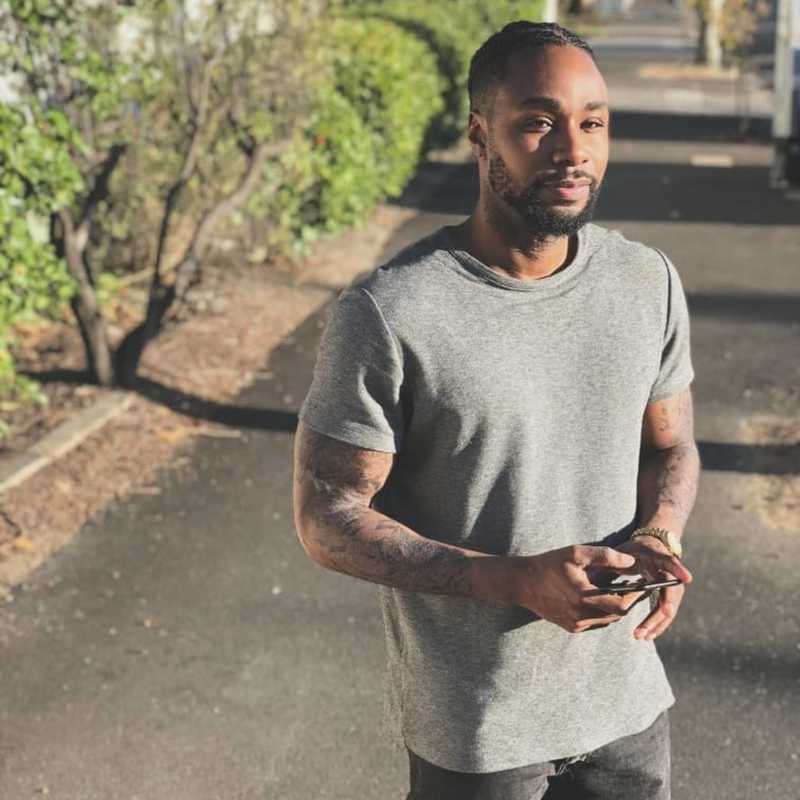 Date this athletic United Kingdom man Delaine from London GB1053