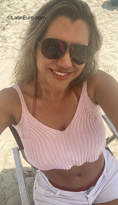 Date this foxy Brazil girl Adriana from Sao Paulo BR12109