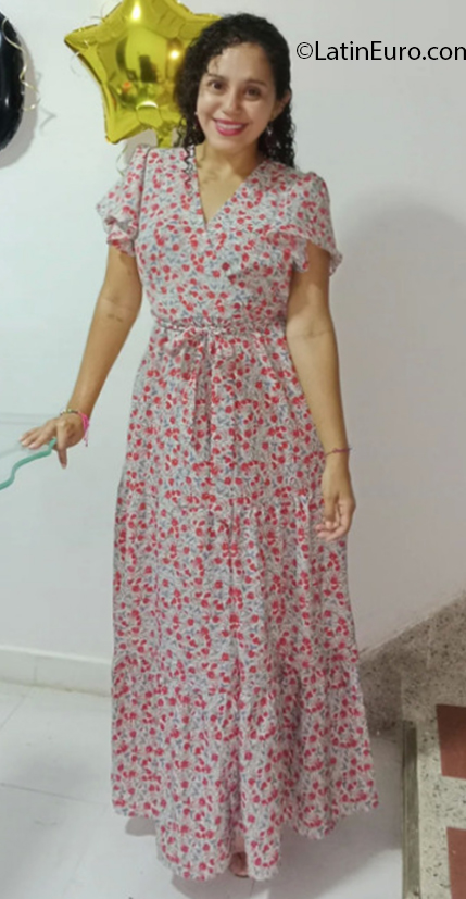 Date this beautiful Colombia girl Julieta from Medellin CO32020