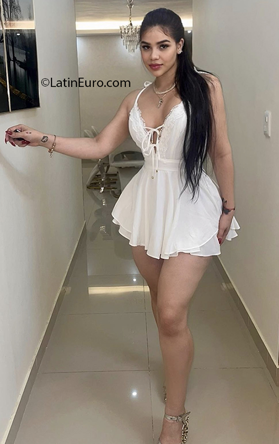 Date this sultry Dominican Republic girl Saidi from Santo Domingo DO41033