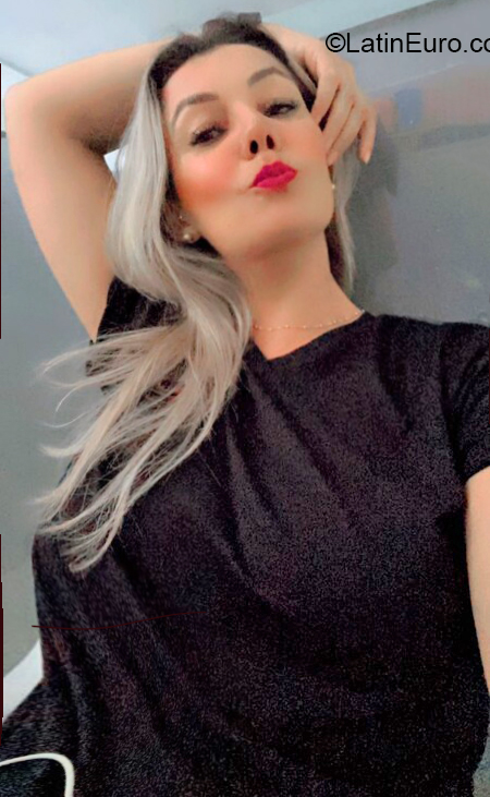 Date this stunning Brazil girl Edisilva s from Goiânia BR12421