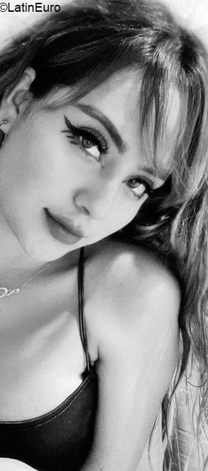 Date this sensual Brazil girl Ninna from Balneario Camboriu BR12217