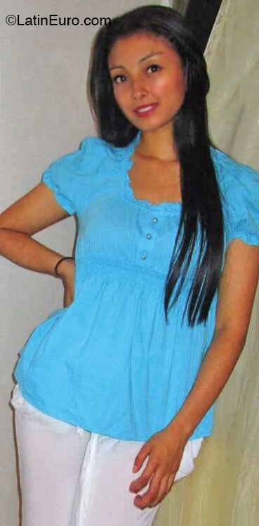 Date this georgeous Colombia girl Tefy from Cali CO32122