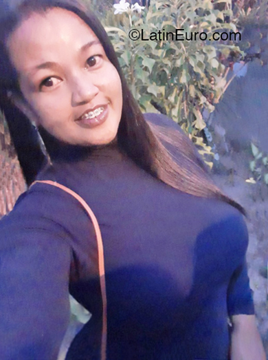 Date this gorgeous Brazil girl Virginia from Ilheus BR12230