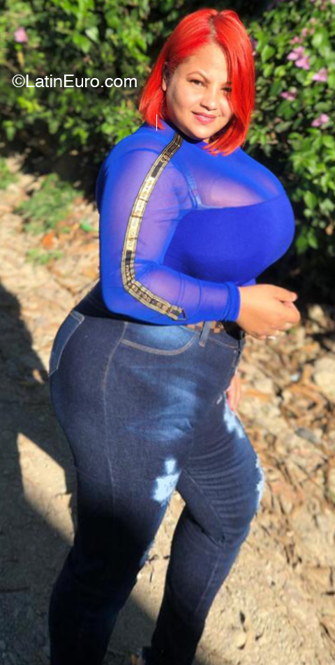 Date this young Dominican Republic girl Rafelinala from Santiago DO45053