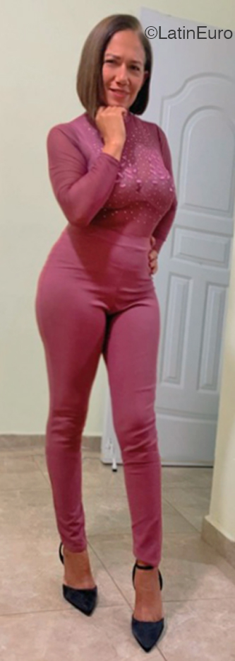 Date this charming Dominican Republic girl Rosanna from San Pedro De Macoris DO46535