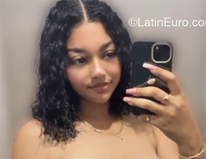 Date this attractive Dominican Republic girl Wilma from La Vega DO46883