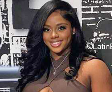 Date this nice looking Dominican Republic girl Aris from Santo Domingo DO52635