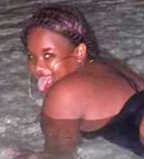 Date this georgeous Dominican Republic girl Magdanela from Santo Domingo DO54562