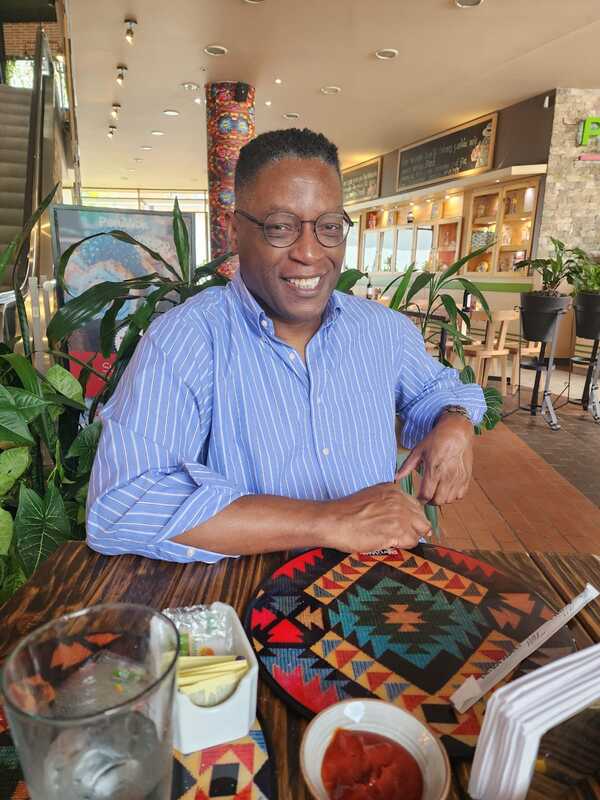 Date this young United States man Rodrigo from Tampa US24935