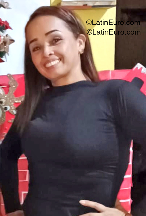 Date this happy Brazil girl Bettys from Boa Vista BR12351