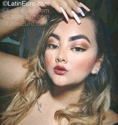 Date this passionate Venezuela girl Alondra from Caracas VE5295