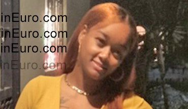 Date this tall Dominican Republic girl Dayla from Santo Domingo DO55423