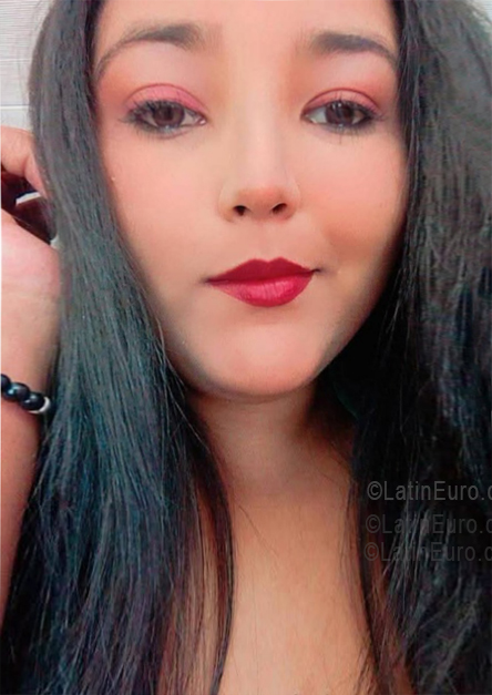 Date this tall Colombia girl Genesis from Barranquilla CO33538