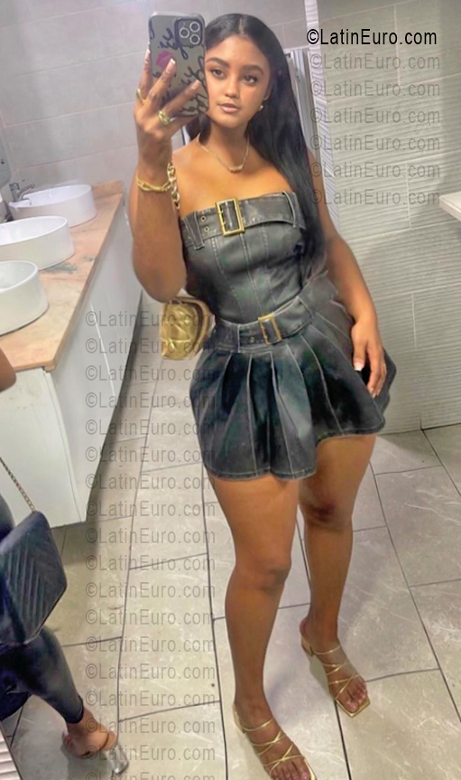 Date this gorgeous Dominican Republic girl Yuli from Puerto Plata DO55664