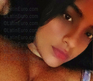 Date this athletic Dominican Republic girl Yulisy from Santo Domingo DO55732