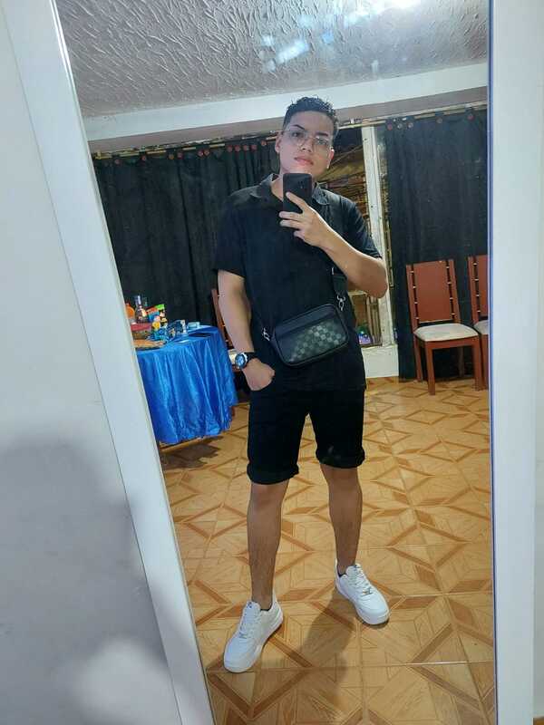 Date this passionate Colombia man Kendell from Cali CO33749