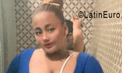 Date this nice looking Dominican Republic girl Layla from Duarte DO56542