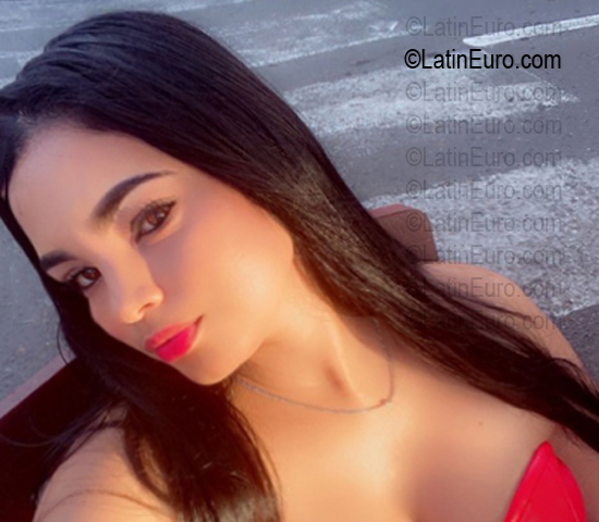 Date this hot Dominican Republic girl Jenn from Santiago DO56738