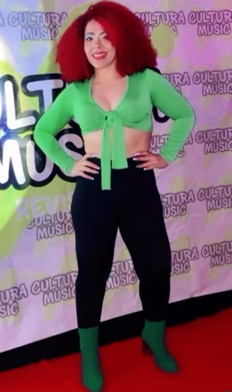 Date this gorgeous Colombia girl Maria from Medellin CO33807