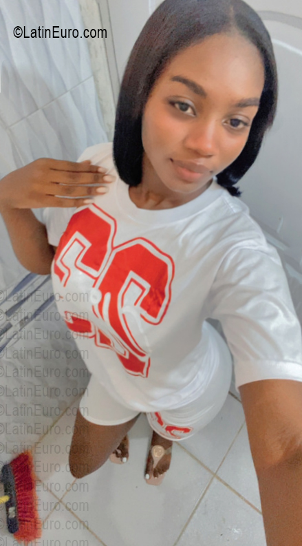 Date this good-looking Dominican Republic girl Irene from San Pedro De Macoris DO56836