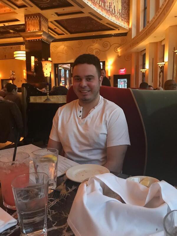 Date this tall United States girl Kobe from Oceanside US25724