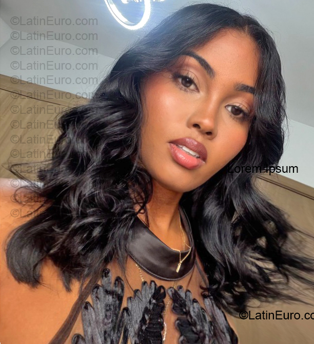 Date this lovely Dominican Republic girl Shanty from La Altagracia DO57100