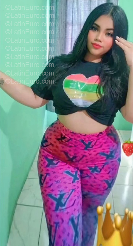 Date this gorgeous Dominican Republic girl Marbel from Santiago De Los Caballeros DO57197