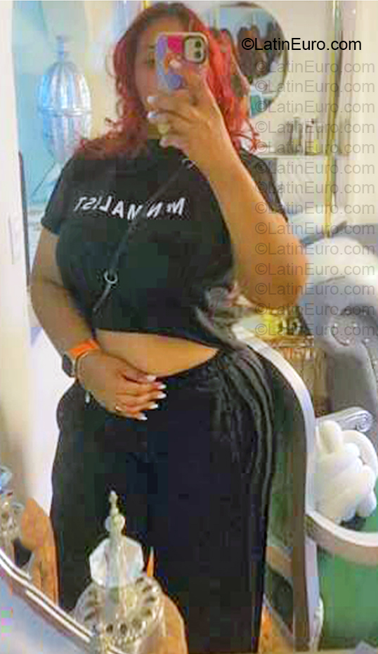 Date this passionate Dominican Republic girl Aidelin from Santo Domingo DO57213
